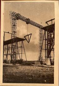 1914 - 1920 Bau der Hochbrücke Hochdonn -  Montage des Kragträgers