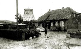 ca. 1960 Mühle Nagel auf dem Mühlenberg in Burg/Dithmarschen