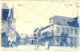 1900 Marktstraße (spätere Op de Göten) mit dem Wilster-Marsch-Haus
