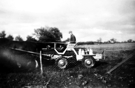 1950 Milchtransport mit dem Pferdegespann in der Wilstermarsch