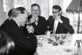 1960 von links: NN, Heinrich Danielsen, Hans Bruhn - Lehrer der Mittelschule Wilster