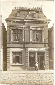 1912 Wohn- und Geschäftshaus der Bäckerei Johannes Starck Am Markt 20 in Wilster