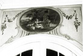 1830 Interieur - ovale Supraporte - im Palais Doos in der Stadt Wilster