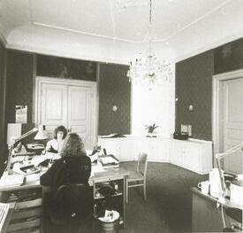 1989 ehemaliges Musik- und Wohnzimmer im Obergeschoss im Palais Doos - Neues Rathaus der Stadt Wilster