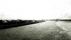 1921 Kaiser-Wilhelm-Kanal bei der Burger Fähre - Brücke Hochdonn