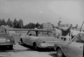 1966 Burger Fähre - PKW auf der Fähre