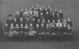 1918 Nortorf in der Wilstermarsch - Schüler und Lehrer der Schule Rumfleth in Diekdorf