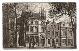 1918 Südseite des Marktplatzes der Stadt Wilster