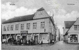 1905 Markt, Ecke Op de Göten / Deichstraße, Hotel Wilstermarsch Haus