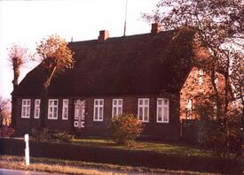 1975 Gebäude der vormaligen Schule Dammfleth