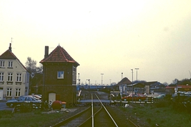 Bahnhof Wilster; Stellwerk Ww
rechts im Hintergrund der Güterbahnhof