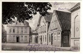 1943 Nordwestliche Ecke des Marktplatzes in der Stadt Wilster
