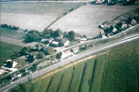 1972 Kleve - Ortschaft am Übergang von Marsch und Geest