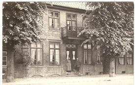 1927 Wohnhaus an der Straße Deichreihe in Wewelsfleth in der Wilstermarsch