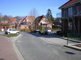2007 Umgestaltung und Bebauung des Rosengarten in Wilster - Außenanlagen