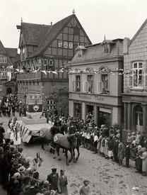 1932 Op de Göten, Umzug zum 650ten Stadtjubiläum der Stadt Wilster