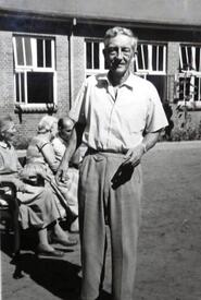 1959 Lehrer an der Mittelschule Wilster - Werner Gebühr (er unterrichtete in den Fächern Englisch und Sport)