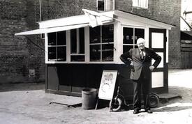1955 Kiosk an der Deichstraße in der Stadt Wilster