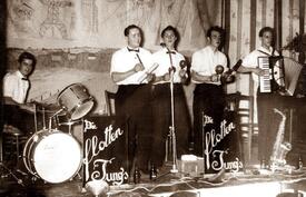 ca. 1958 Die Band Die Flotten Jungs aus Wilster -  Horst Diedrichsen, Hermann Diedrichsen, Walter Bürger, Fritz Gallinat, Ernst Bürger